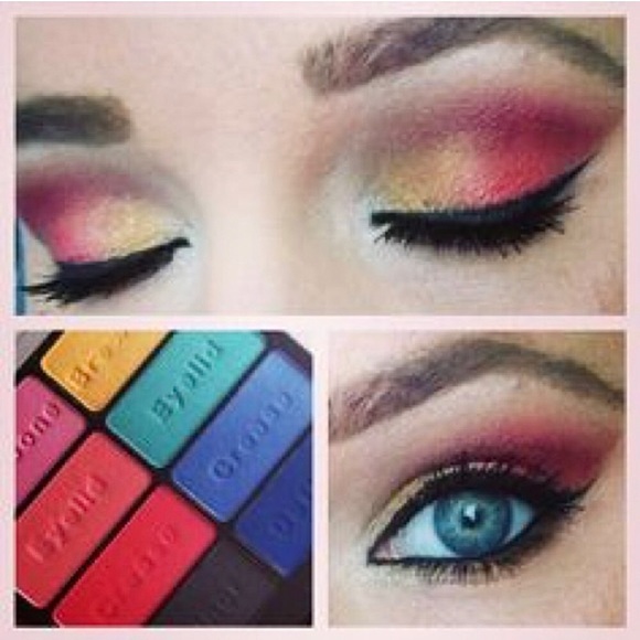 Wet n Wild Poster Child color Icon Eyeshadow Palette - Picture 5 of 6